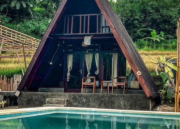 Umauthu Bali ロッジ Selemadeg